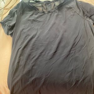 Lululemon t shirt